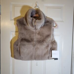 Beyond Yoga Plush Vest - Light Brown